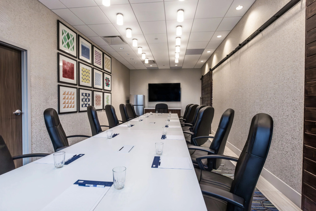 Holiday Inn Express & Suites - Welland