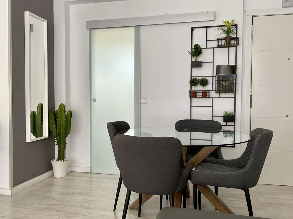 Santa Cruz Luxury Low-Cost Apartment with Terrace & Views