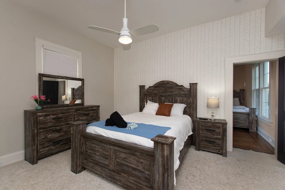 Award Winning 4 BR in Old Louisville