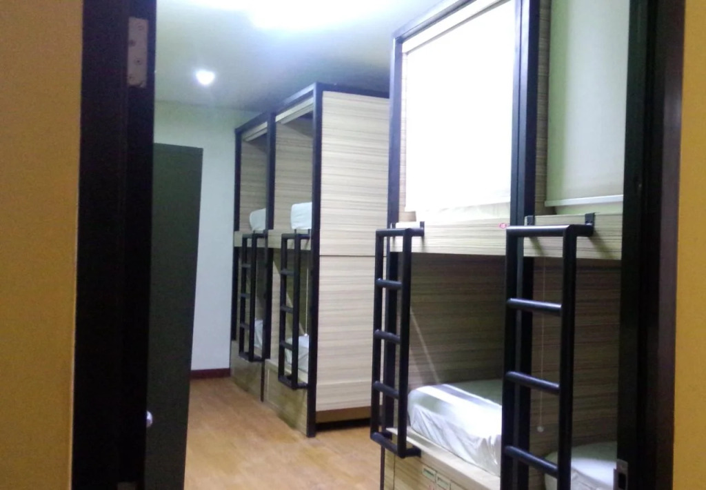 CX Hostel Kuta Raya