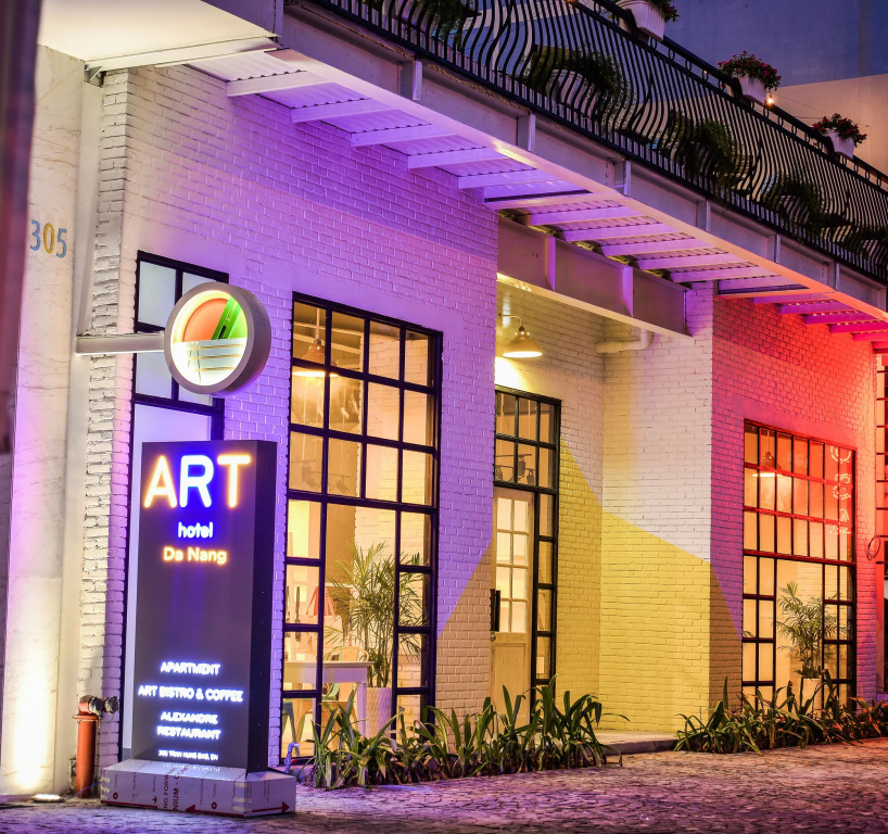Palmier Hotel - Art House Da Nang