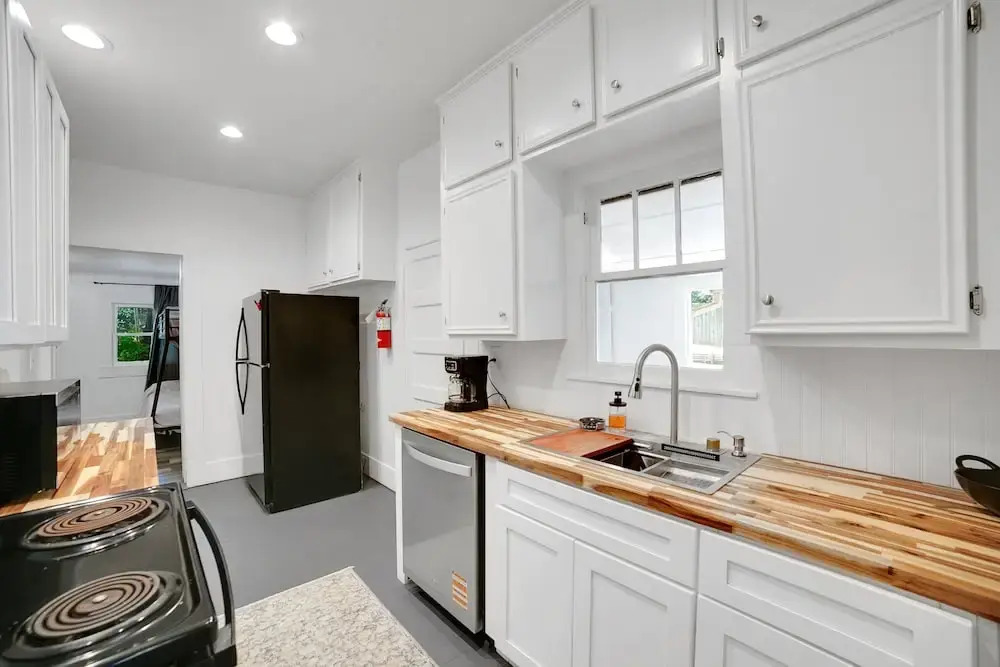Magnolia House Walk To Festival Park 3 Bedroom Home