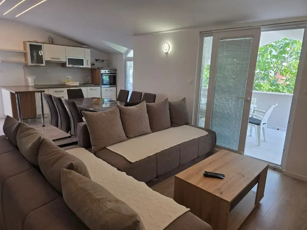 Apartments Ivankovic