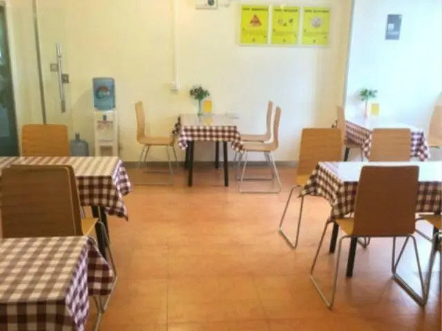 7 Days Inn Shenzhen Dongmen Pedestrian Street Shaibu Subway Station Branch