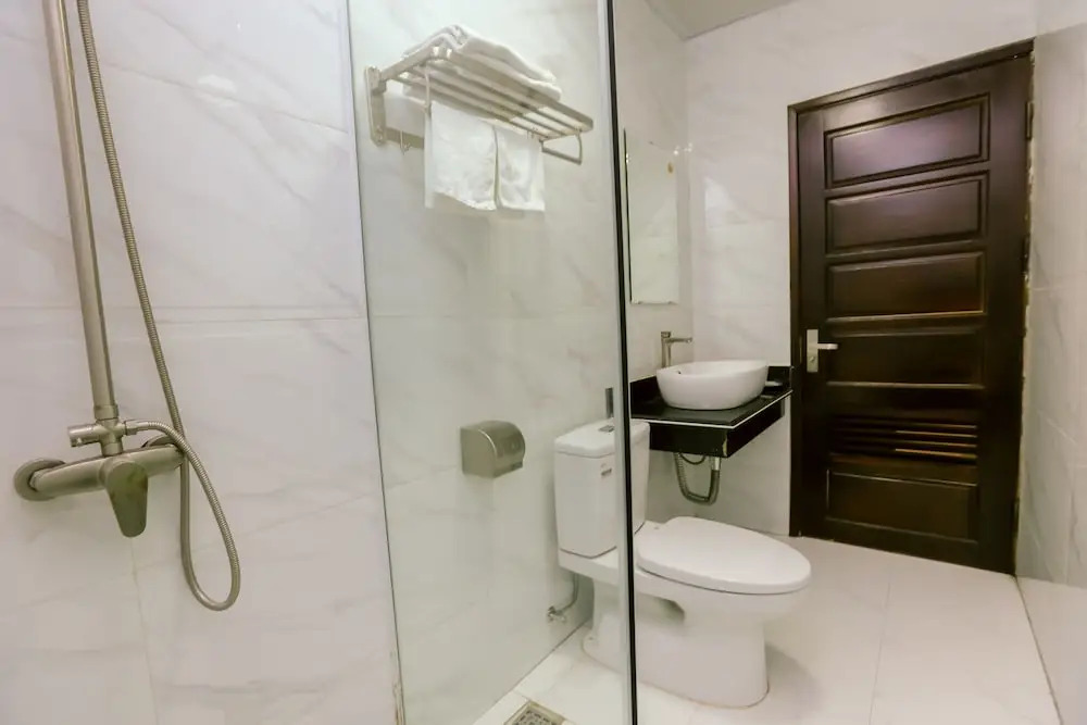 OYO 597 Chieu Duong Hotel
