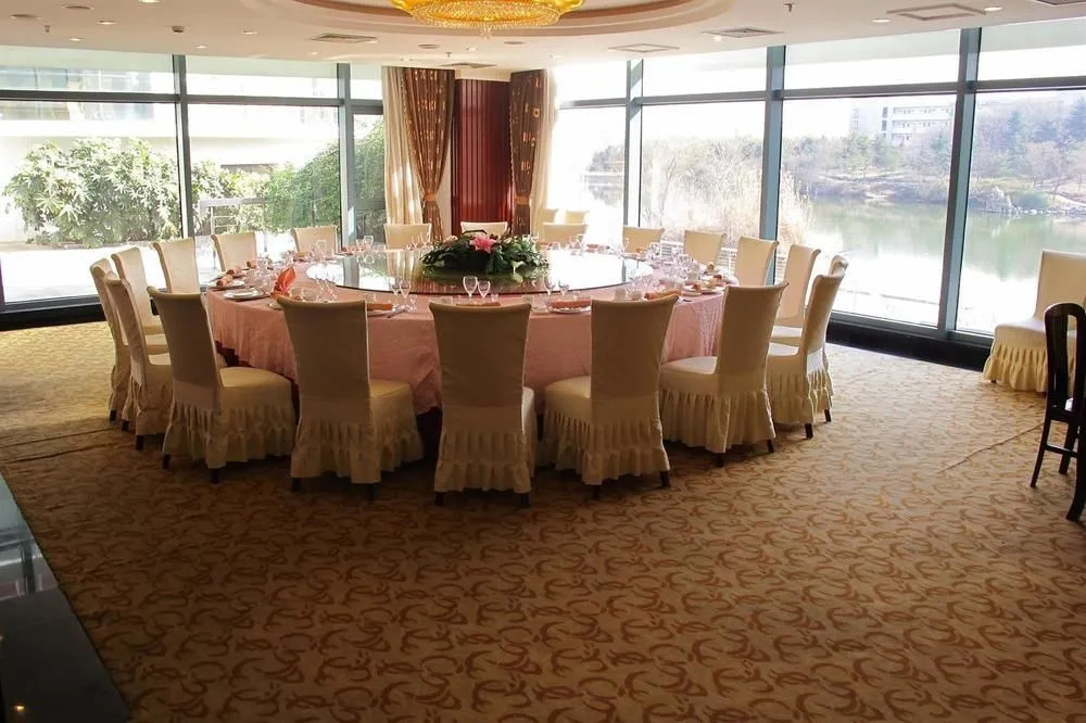 Xianlin Hotel