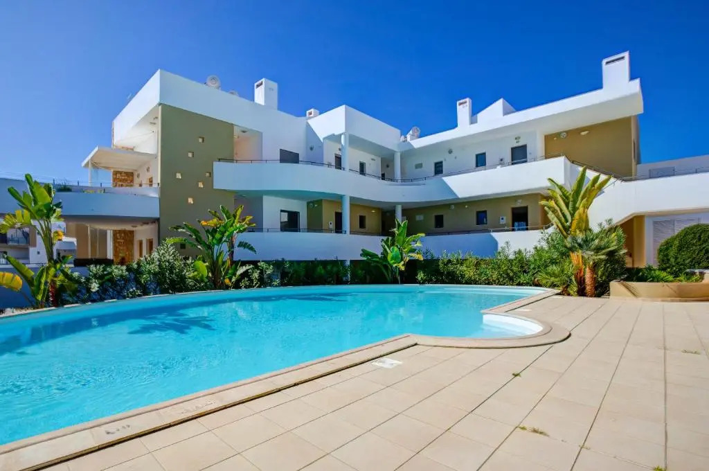 One Bedroom Apartment in Albur Village 1A