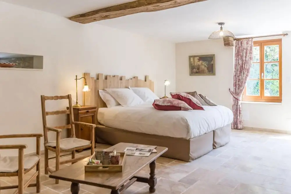 LHote Antique - MAISON DHOTE- 4 Suites avec cuisine