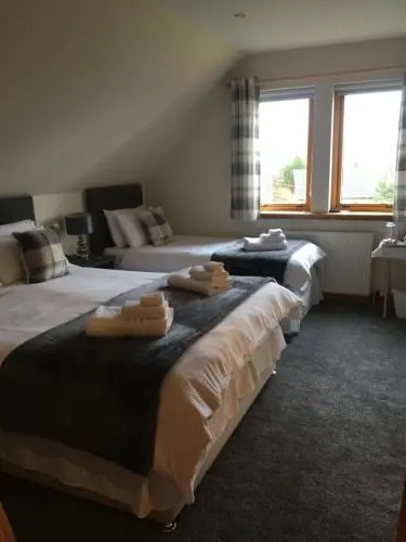 Seafar Guest Rooms