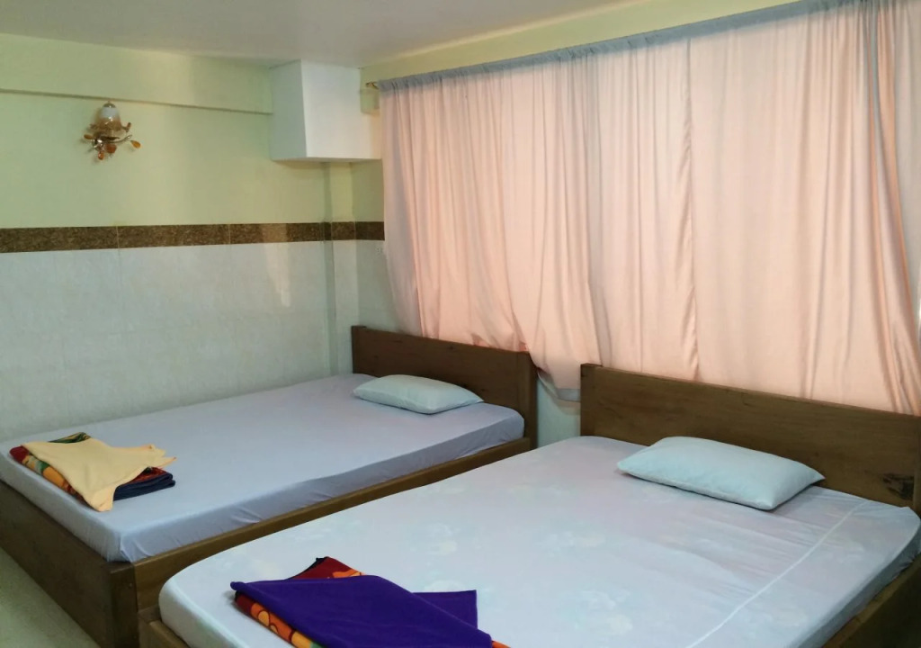 Holiday Guesthouse