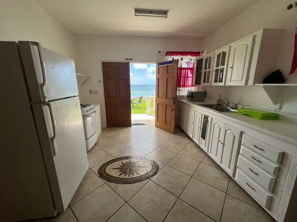 Grand Anse Beach Palace