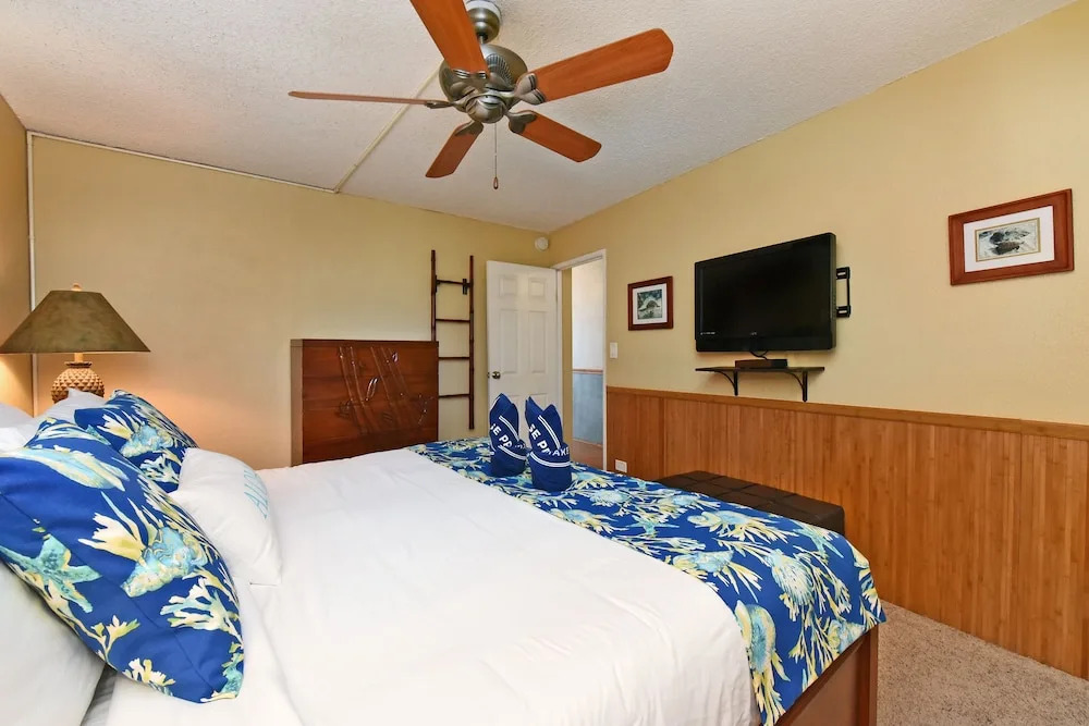Island Sands 210 1 Bedroom Condo