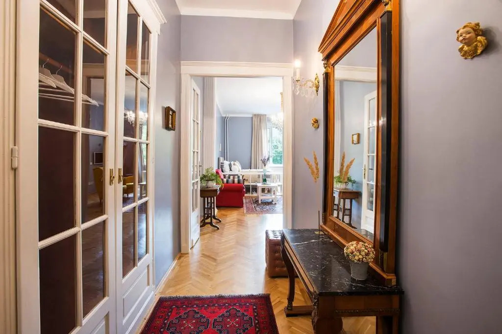 Engel Apartman