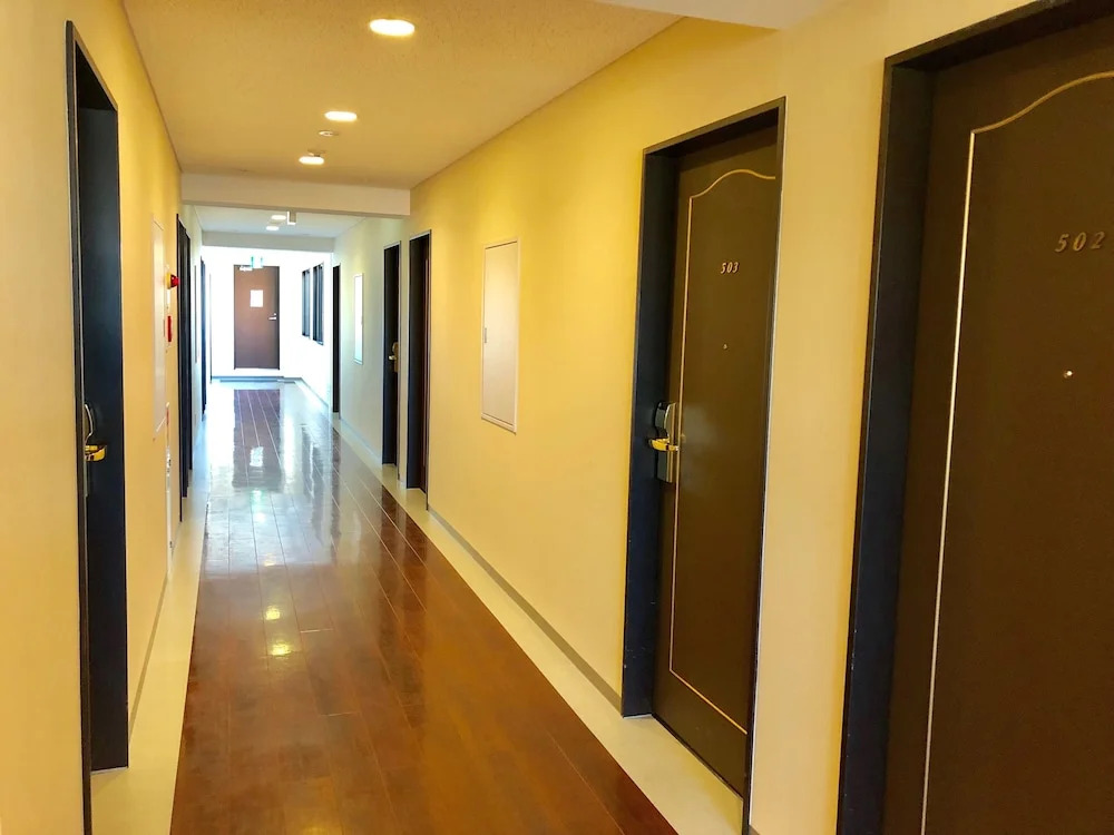 Business Hotel Cosmo Inn