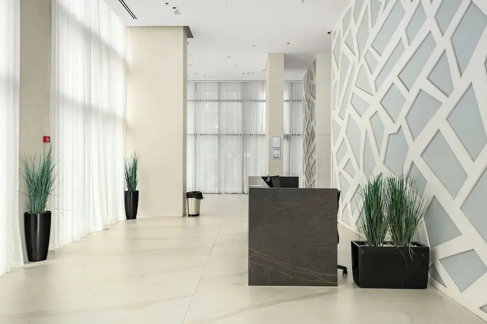 Luxury Tower 3BR Beach View High Floor
