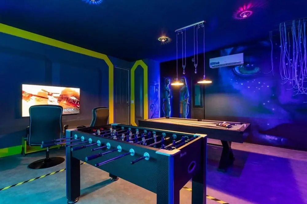9012 FlowRider Surf Clubhouse Magical Home with game room inside