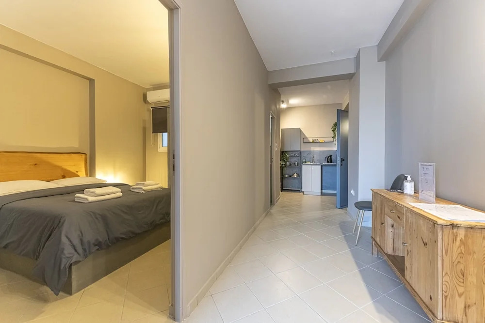 Boutique Studios & Apartments-by Avelink