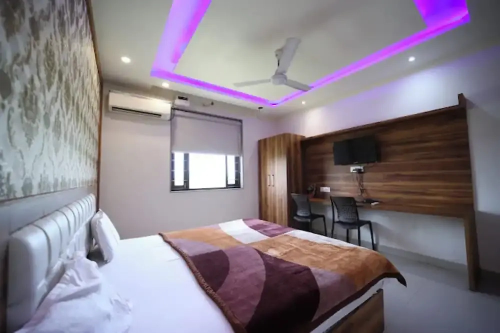 Hotel Shree Ji Inn