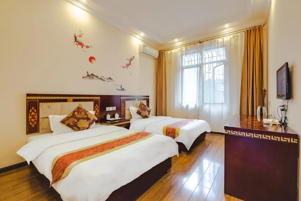 Хостел Chengdu Holly Hostel