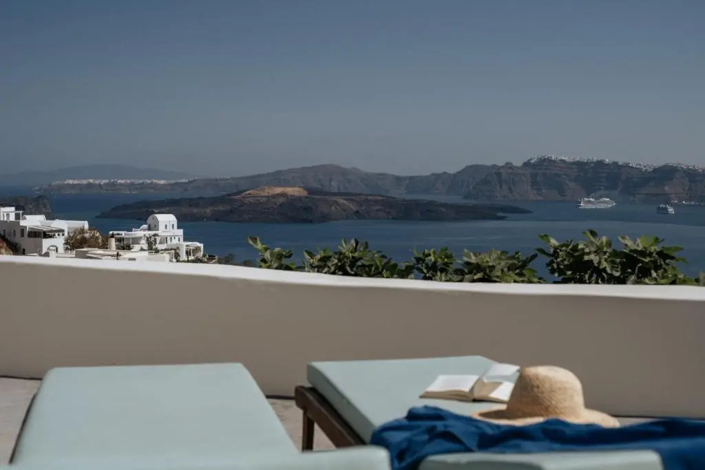 Akrorama Villa & Suites