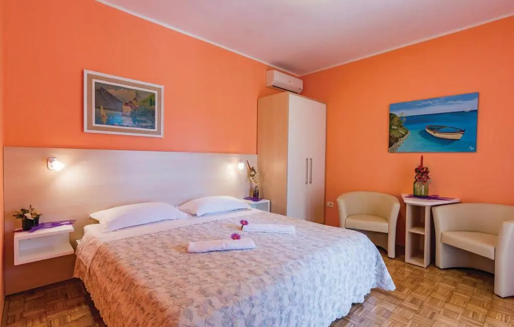 Apartments Ederina