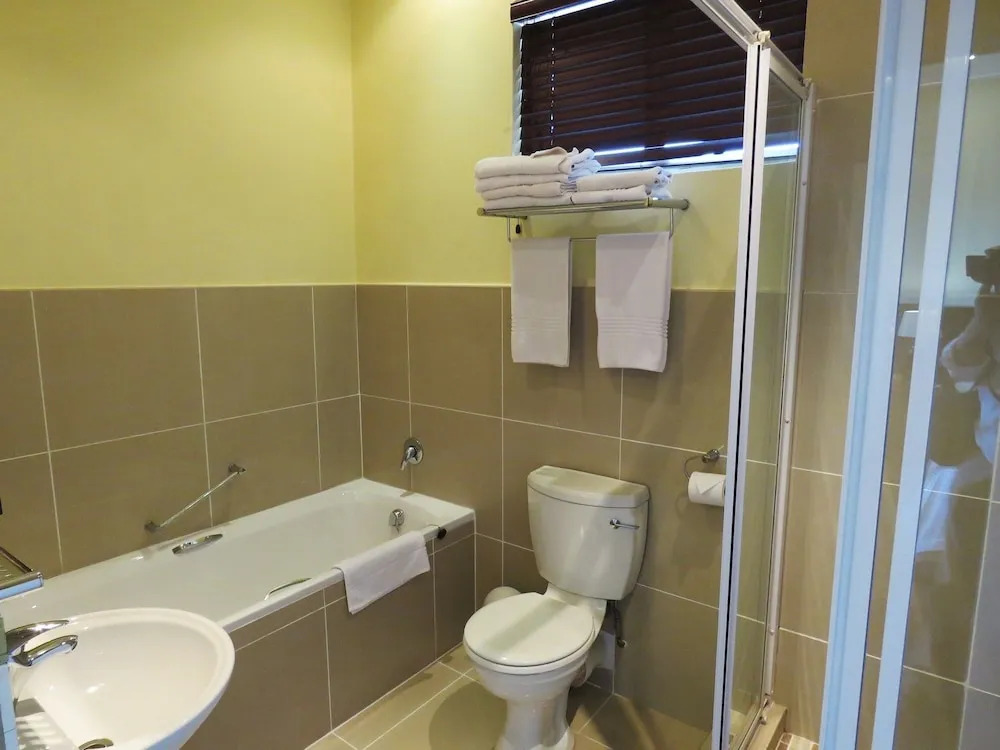 Howick Falls Hotel