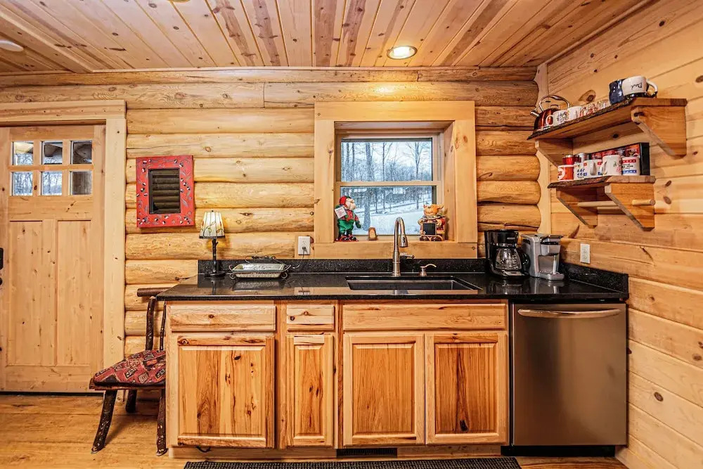 Big Log Lodge