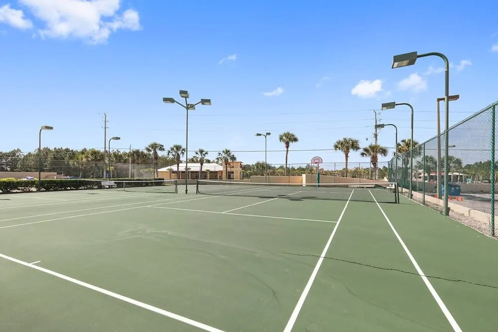 Phoenix I 1047 Gulf-front 2 2 A Amenities