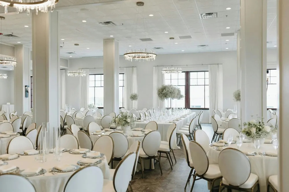 The Olive Ann Hotel, Grand Forks, a Tribute Portfolio Hotel