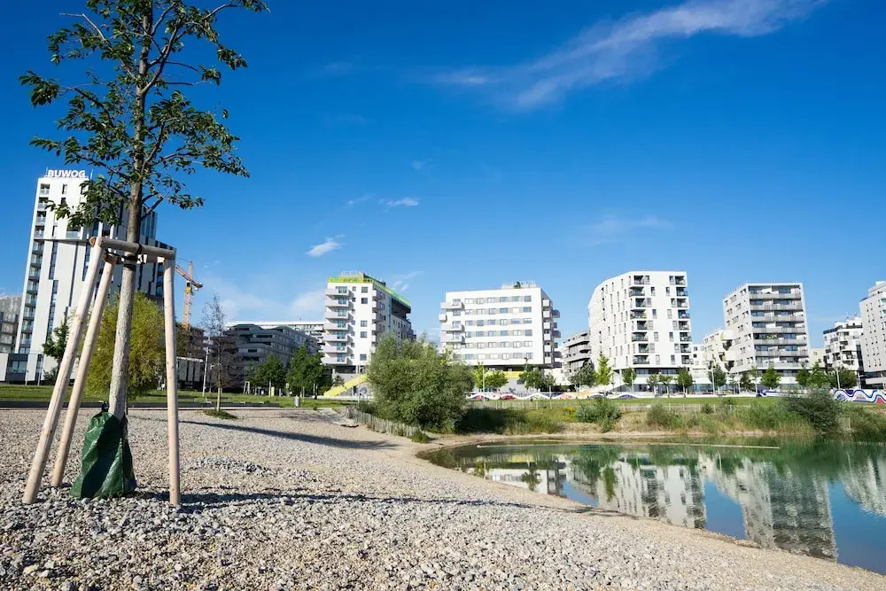 FeelGood Apartments SmartLiving | contactless check-in