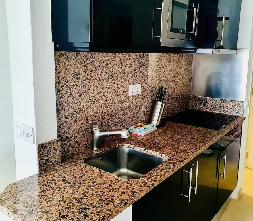 Lagos Marina View Apartment Near Beaches and Shops