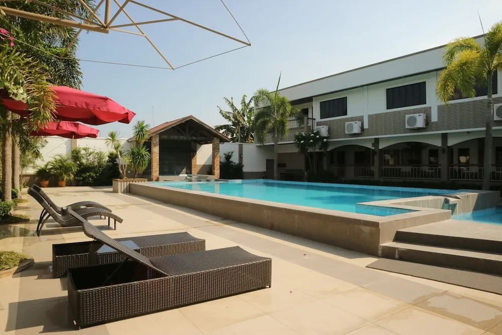 Casa Palmera Tourist Inn