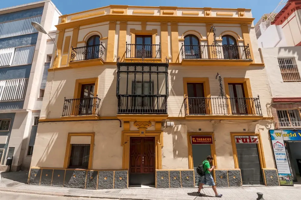 Great Location 3 bd Apartment With Terrace. Amor de Dios