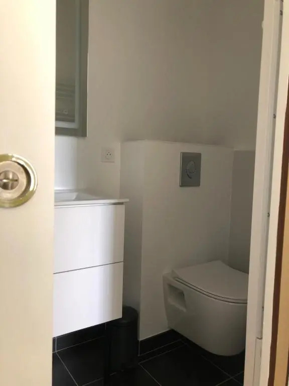 Chambre indépendante au Manoir de la Célinais côté jardin