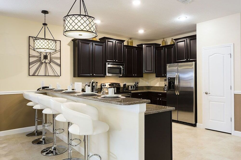 Champions Gate's Retreat Resort - 8 Bedroom Private Pool Home, 7 Seat Home Theatre - Jhh 45966
