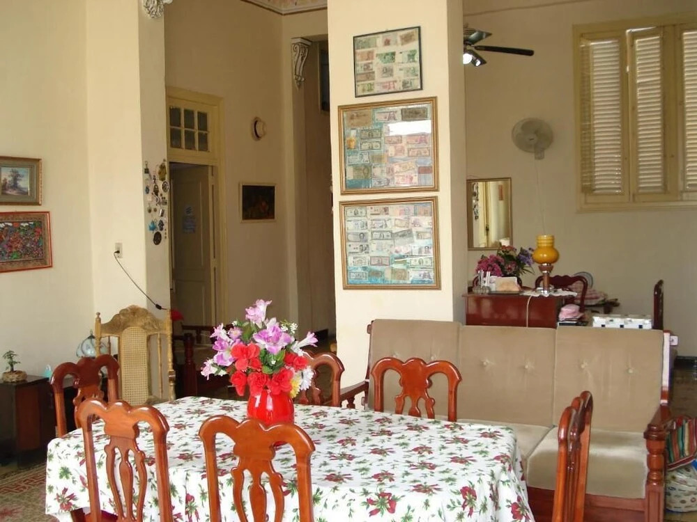 Sarita Rooms