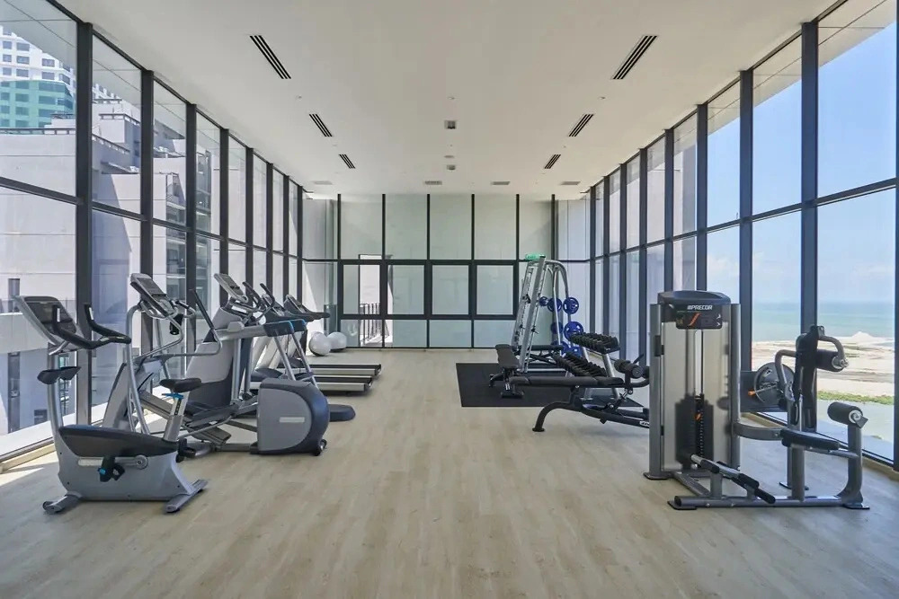OYO Home 935 Breathtaking Studio Imperio Residence