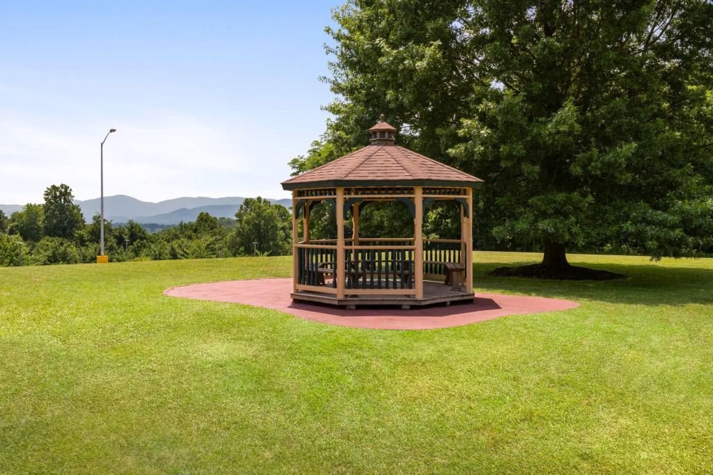 Baymont by Wyndham Salem Roanoke Area