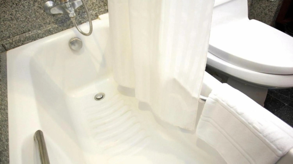 Majestic Suites Hotel