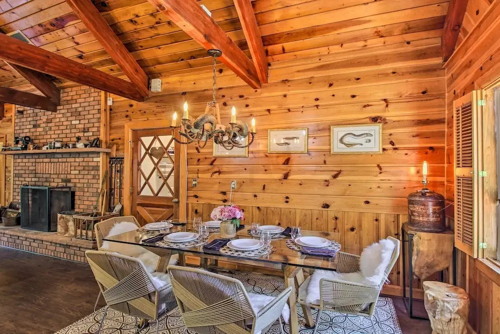 1 Mi to Rainbow Lake: Lakeside Cabin w/ Deck!