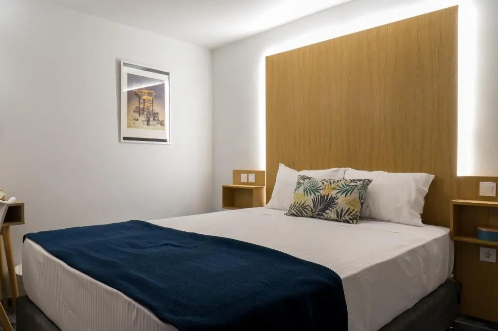 CHROMA Lodge Rafina