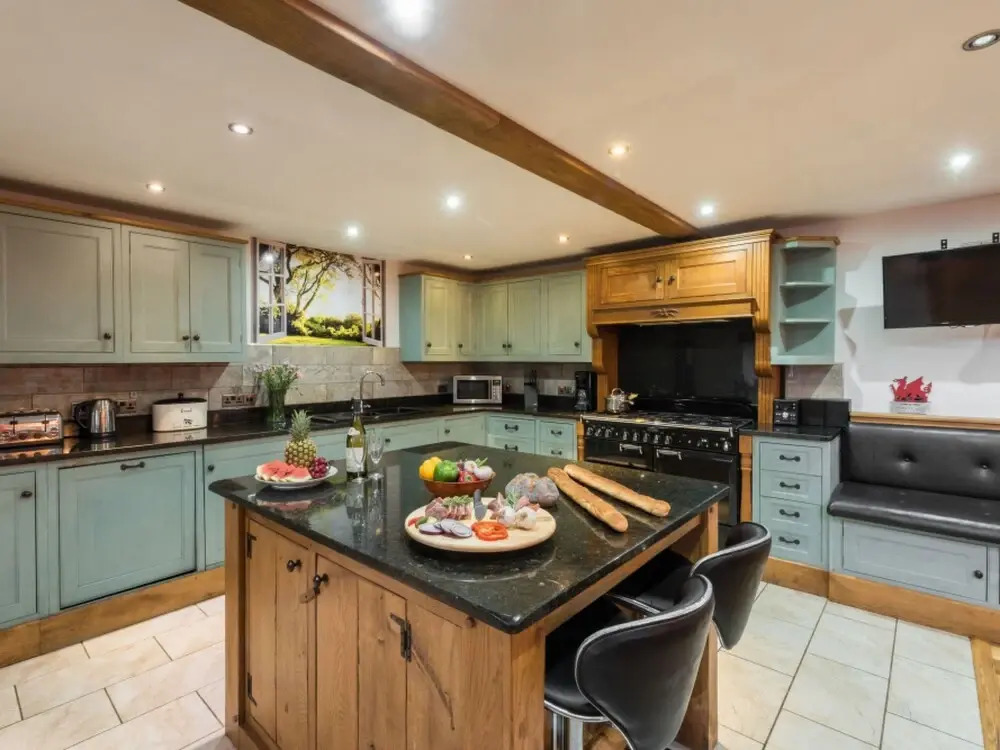 Crai Crai in Crai With 4 Bedrooms and 6 Bathrooms