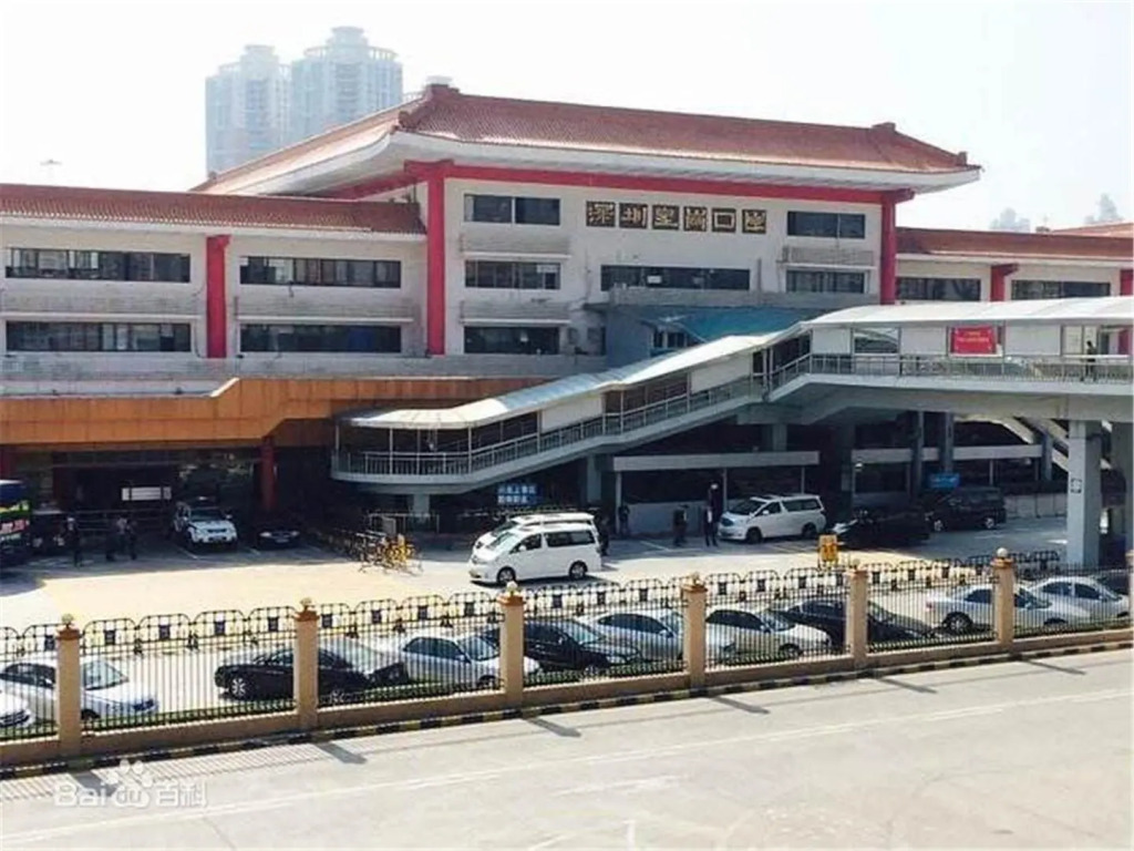 Hanting Hotel Shenzhen Huaqiang North Science Museum Subway Station