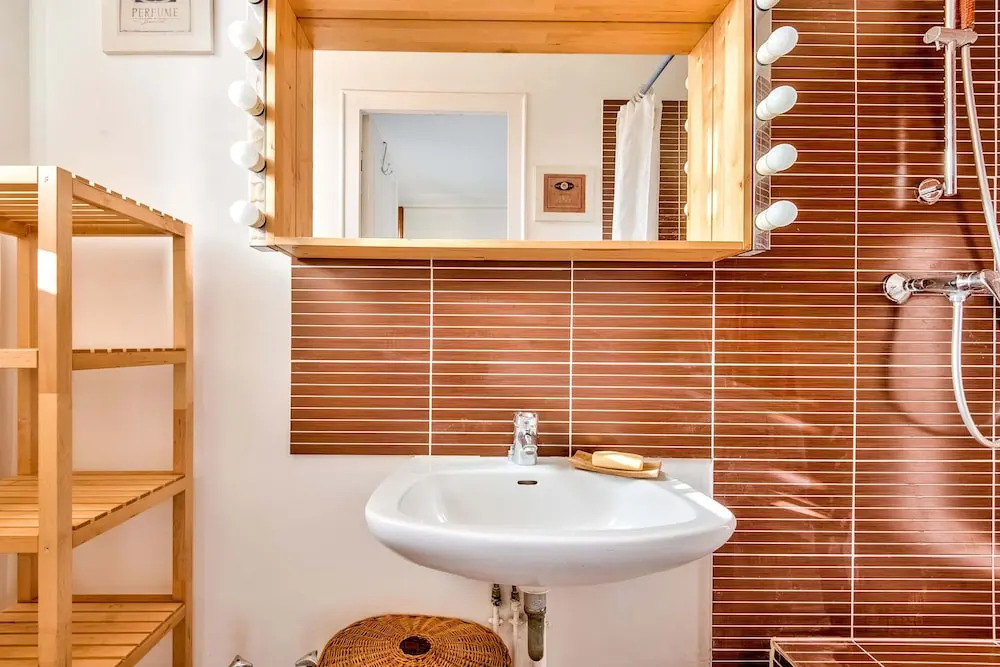 Charming Apartment for 2 in the 12th District