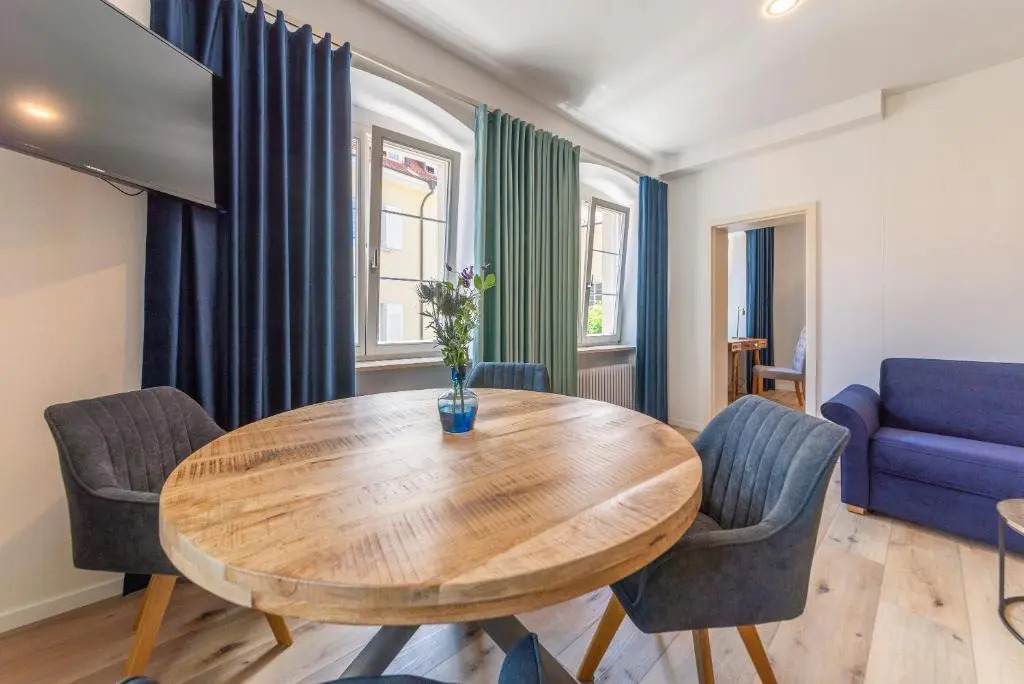 Moor Apartment 9