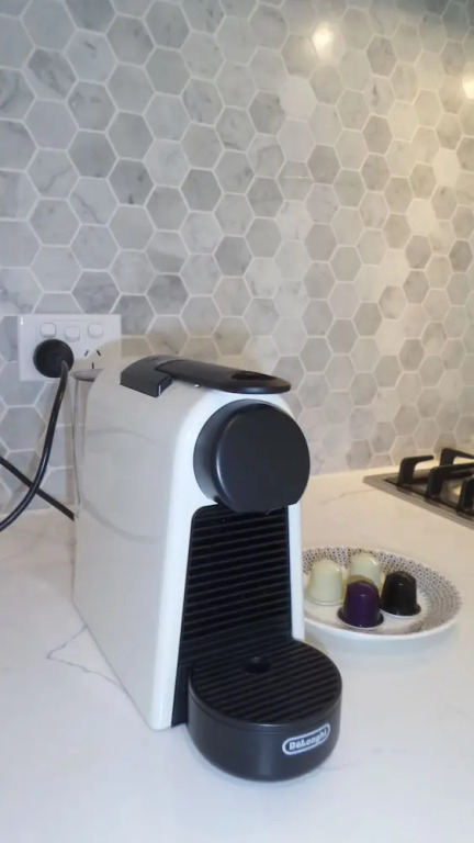 Whitehorse Towers Self Service Apartment