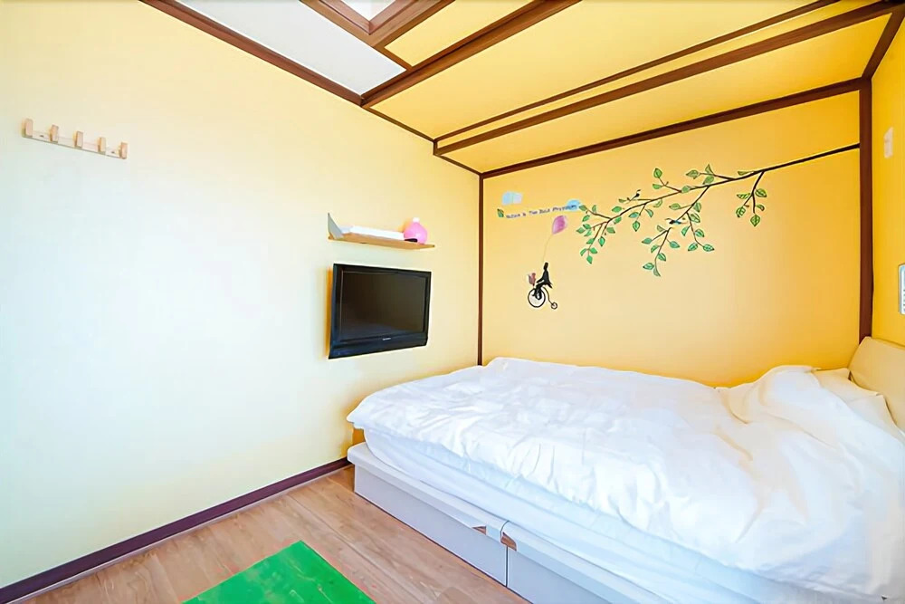 Uljin Sea Prince Pension