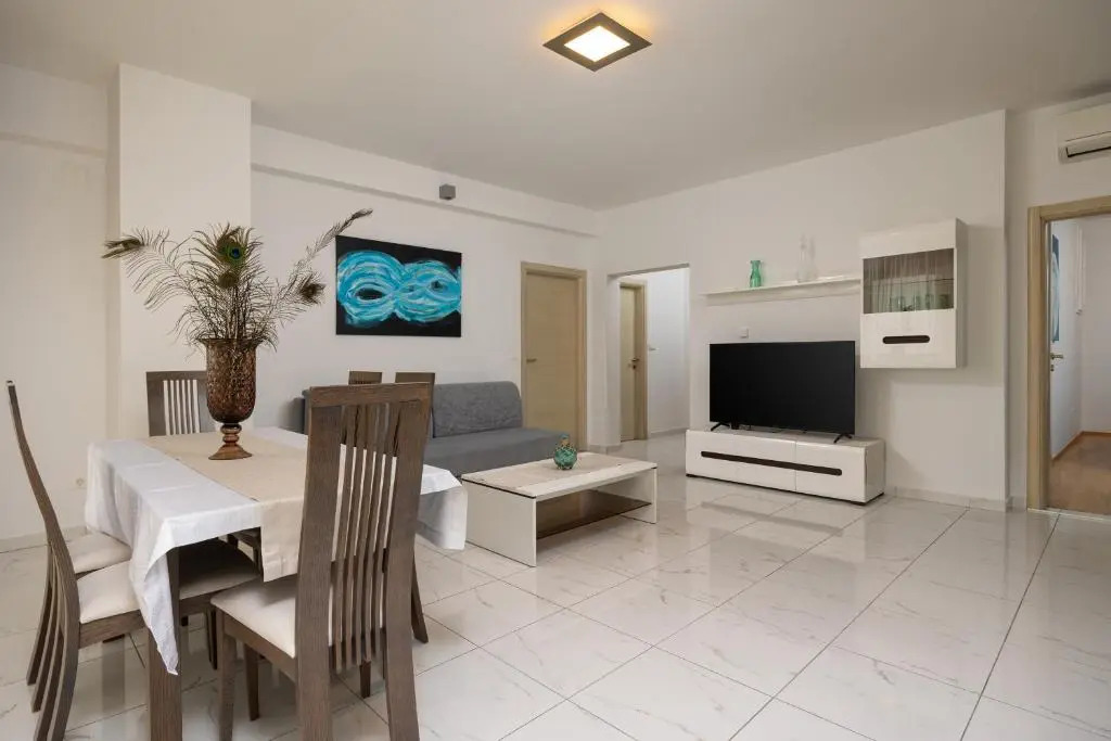 Apartments Lea