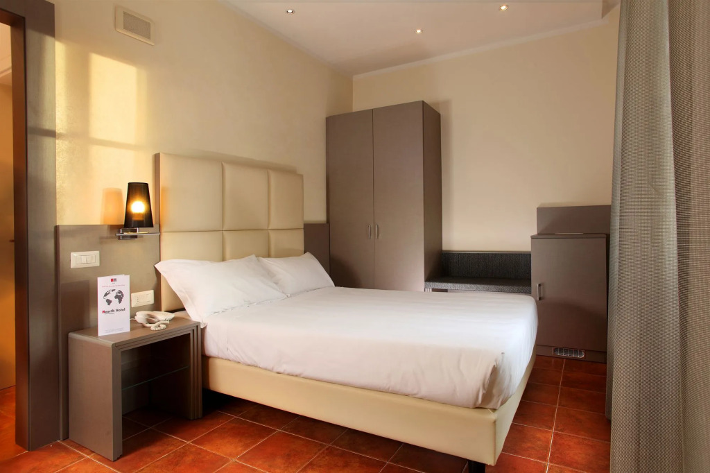Hearth Hotel