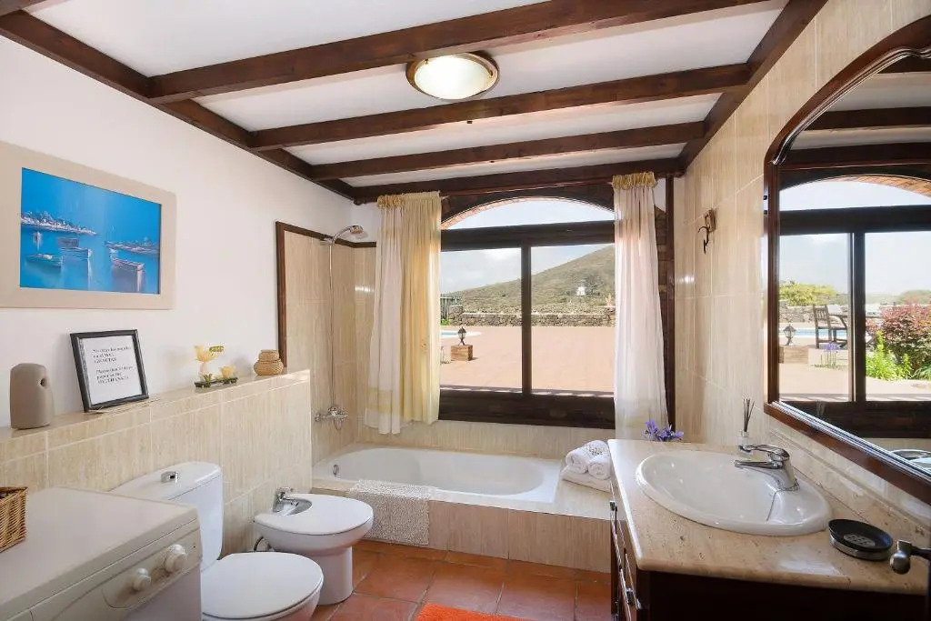 Clara Suite 1 - Macaronesiahomes